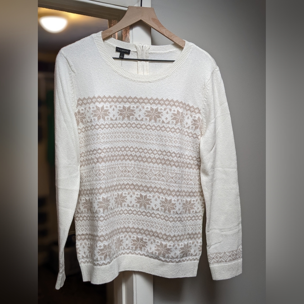 NWT Talbot's Cream and Gold Sparkle Snowflake Sweater, L